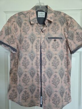 Pink Short-Sleeve Printed Men’s Shirt